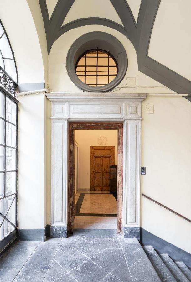 Hotel Real Paggeria à Naples Extérieur photo